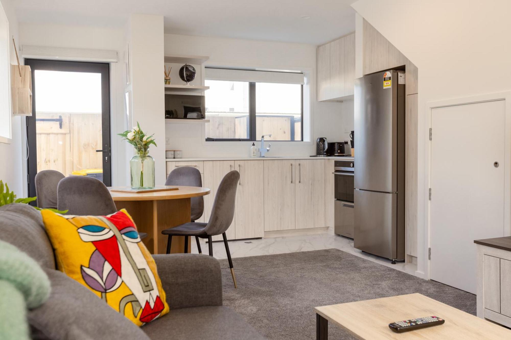 Luxury 2 Bedroom Townhouse By Hagley Park In Cbd Christchurch Exterior foto